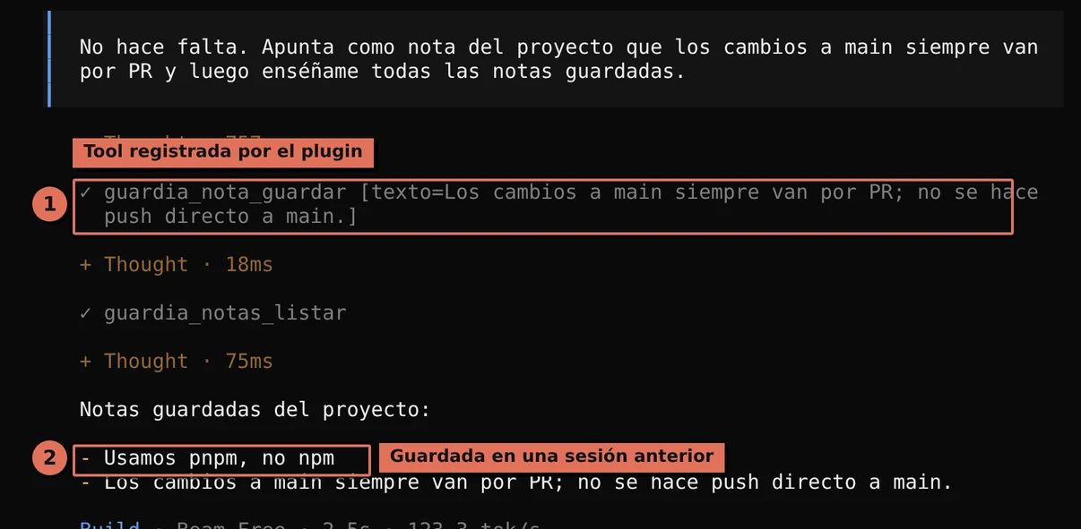 Terminal de OpenCode 2: el agente llama a guardia_nota_guardar con la nota de que los cambios a main siempre van por PR, después a guardia_notas_listar, y muestra dos notas, una guardada en una sesión anterior y la nueva