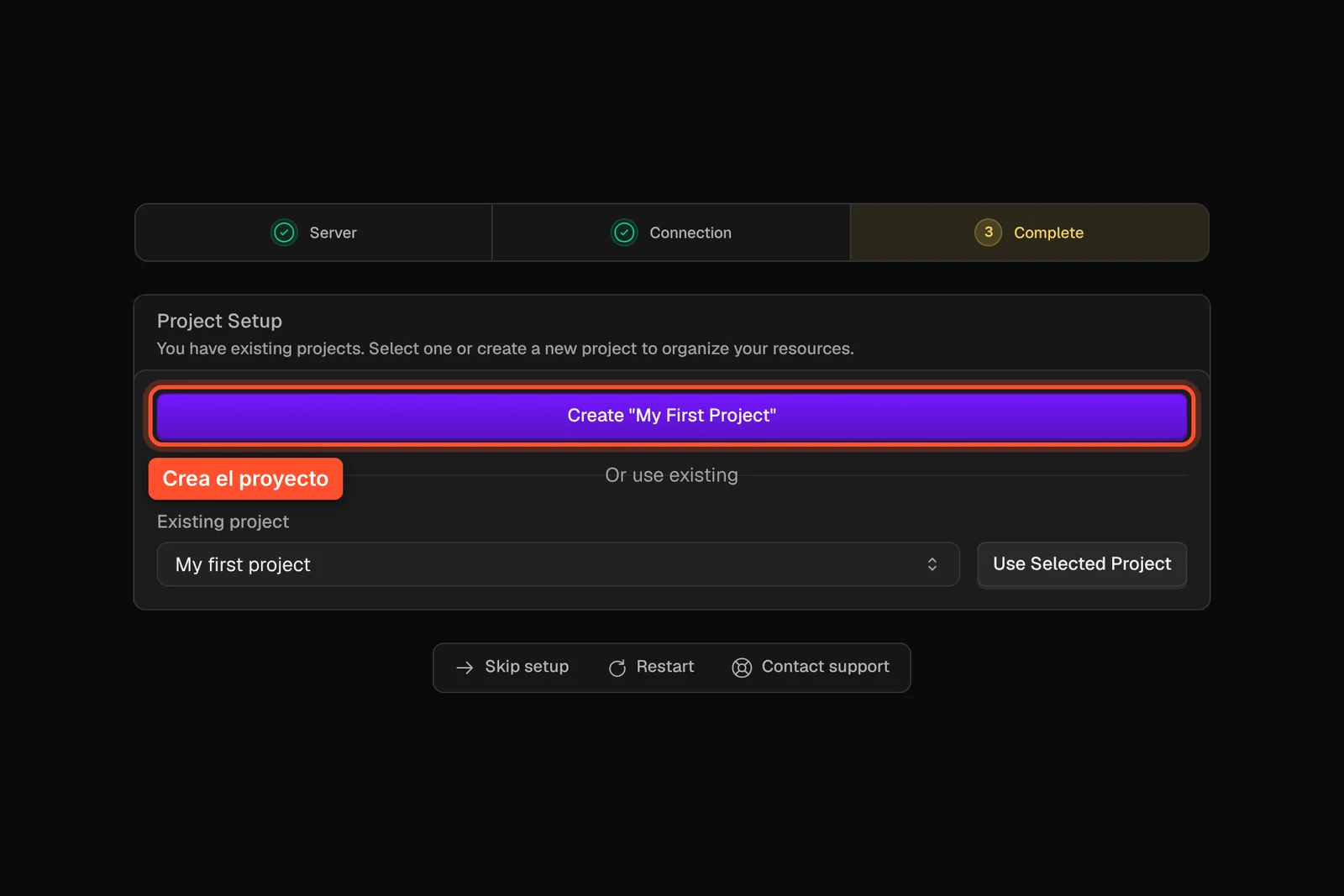 Paso Project Setup del onboarding de Coolify con el botón Create My First Project señalado
