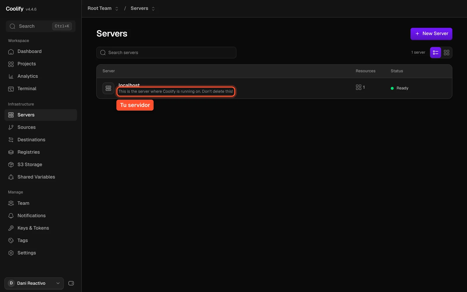Lista de servidores de Coolify con el servidor localhost señalado