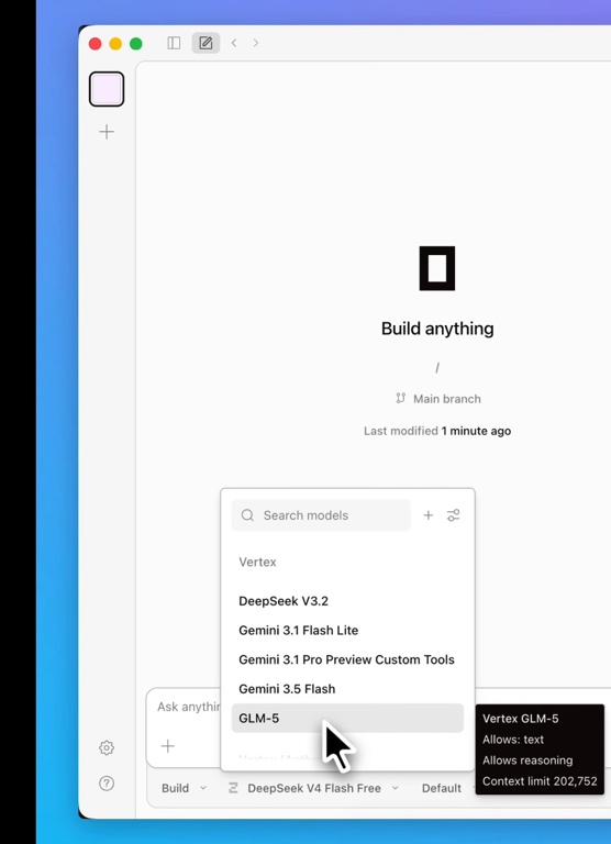 Selector de modelos desplegado con la variedad disponible (DeepSeek, Gemini, GLM y más) y un tooltip que detalla capacidades y el límite de contexto de cada modelo.